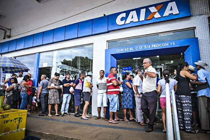 Pagamento do PIS/Pasep para idosos começa amanhã; veja calendário